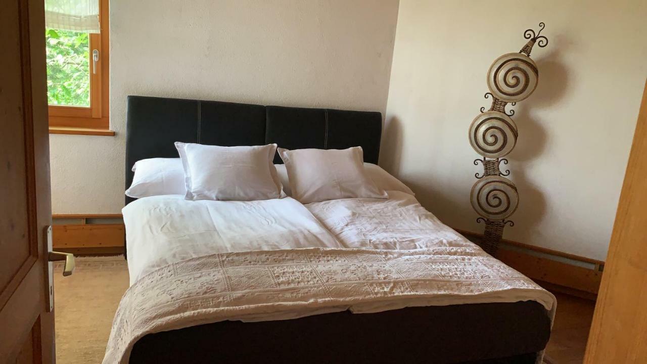 Bed&Breakfast Region Murtensee Münchenwiler Buitenkant foto